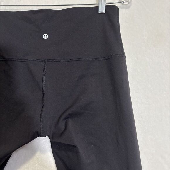 Lululemon Black Cropped Leggings Women’s Size 12 Nylon Lycra Activewear Yoga - Picture 9 of 14